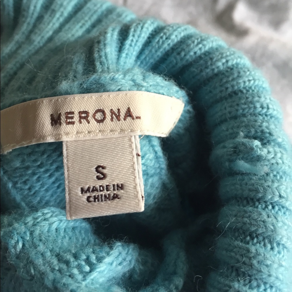 Sweater - Picture 2 of 3